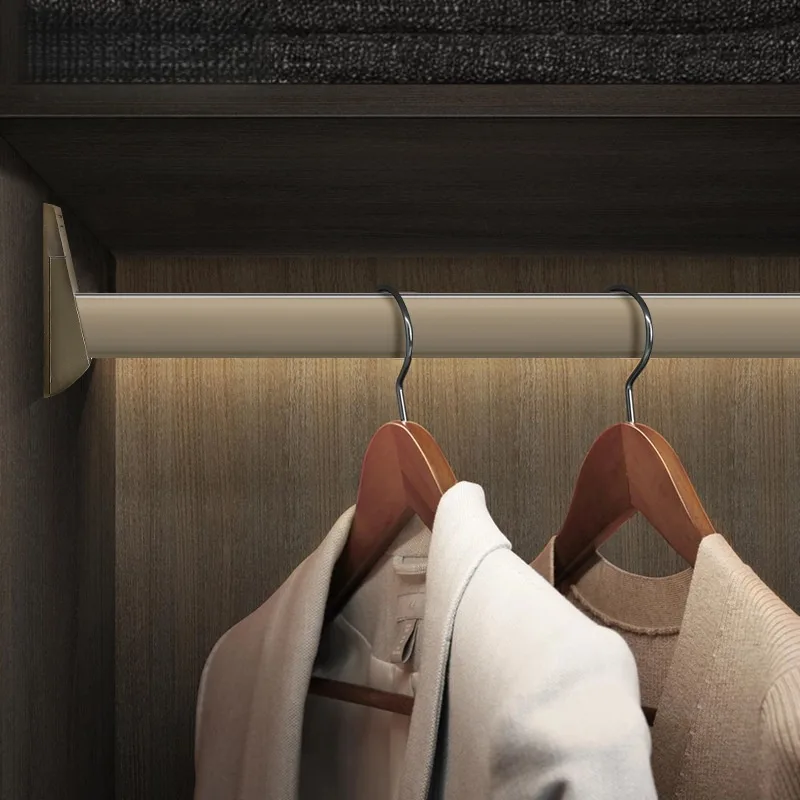 Aluminum Heart-Shaped Closet Rod — view 4