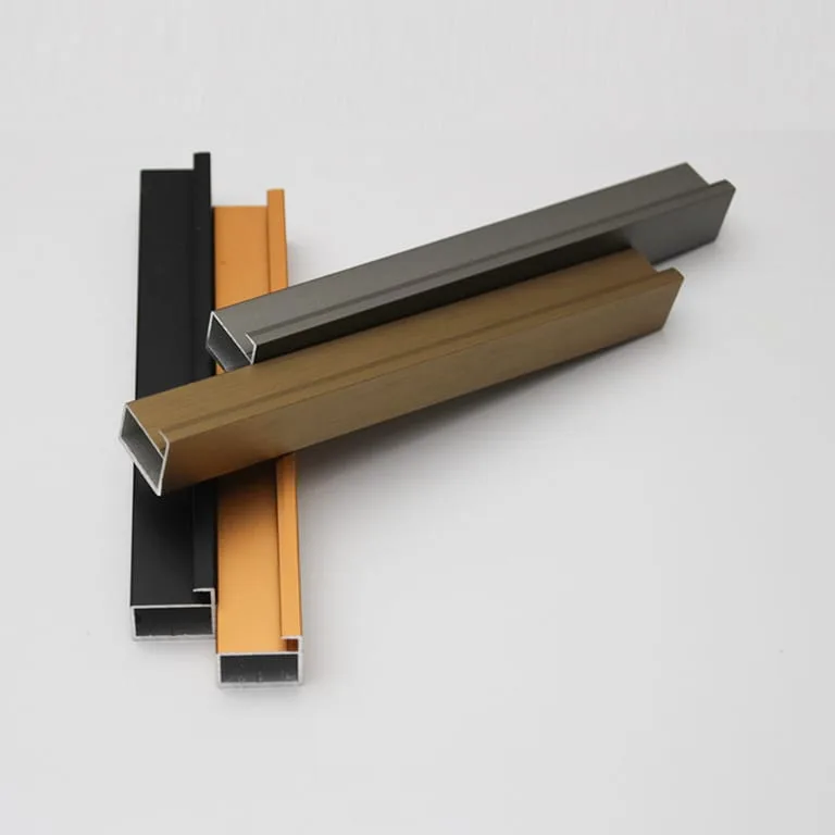 Multi-Cavity Aluminum Alloy Profile System — view 2